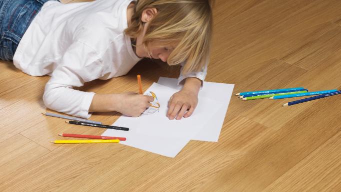 踏在得高实木复合地板上的真实而温暖的生活 图片3